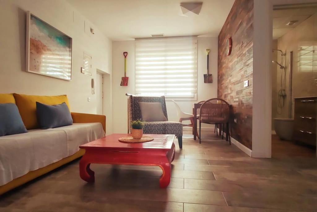 Jos'S House. Thai Loft 50Mt To La Carihuela Beach Τορρεμολίνος Εξωτερικό φωτογραφία