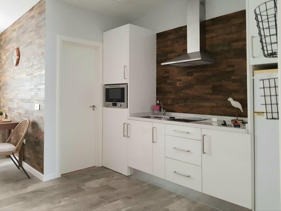 Jos'S House. Thai Loft 50Mt To La Carihuela Beach Τορρεμολίνος Εξωτερικό φωτογραφία